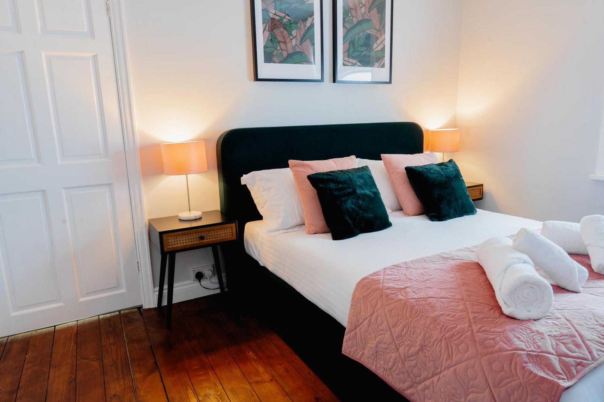 Bowling Terrace By Above Rubies - Stylish, 3 Bedroom, Pet Friendly House In 스킵턴 외부 사진